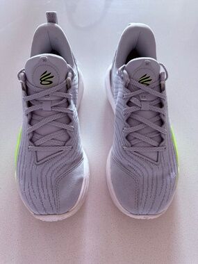 Under Armour Youth Curry 12 Basketball Shoes